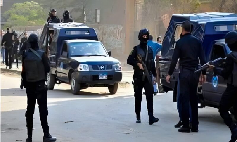 مصرع 6 عناصر إجرامية في تبادل لإطلاق النار مع الشرطة بقرية نوى في القليوبية