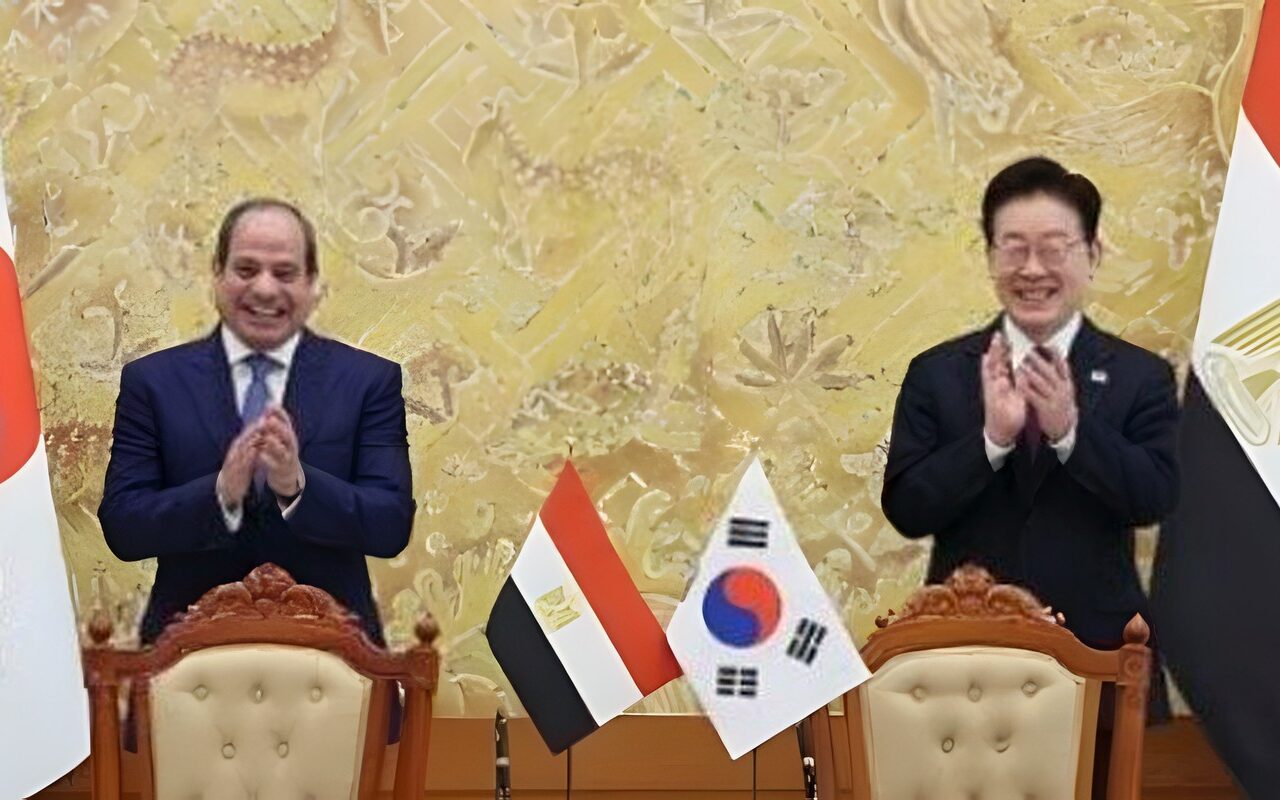 الرئيس السيسي: نتطلع لإنشاء منطقة صناعية كورية في مصر والانطلاق منها لأسواق العالم