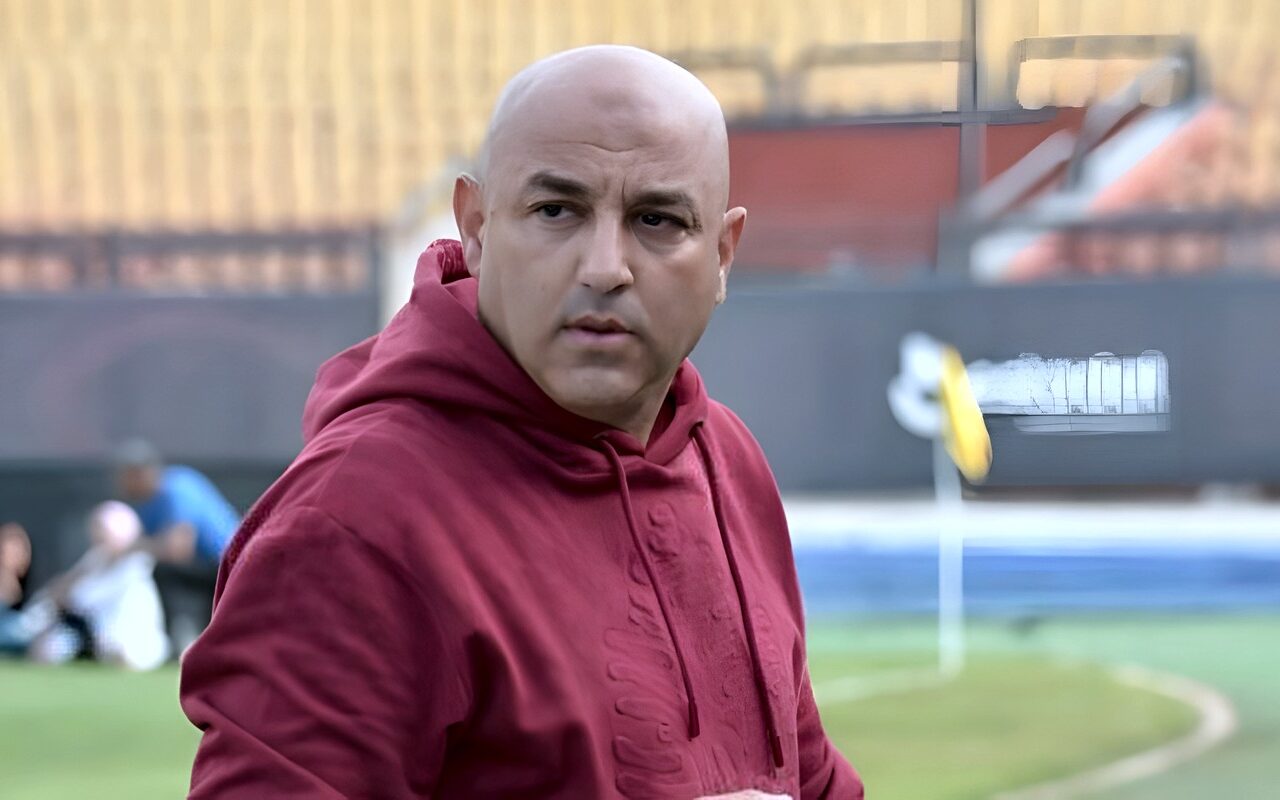 مدرب بترول أسيوط: الأهلي يمتلك 3 فرق.. ومعتمد جمال مظلوم في الزمالك