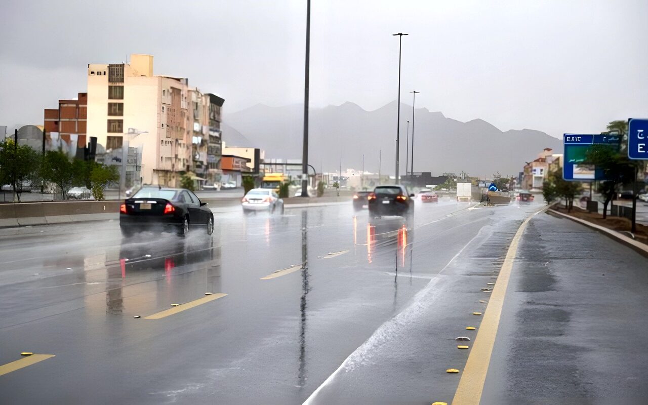 حالة الطقس اليوم الاثنين في مصر.. أمطار رعدية وسيول وانخفاض تدريجي لدرجات الحرارة