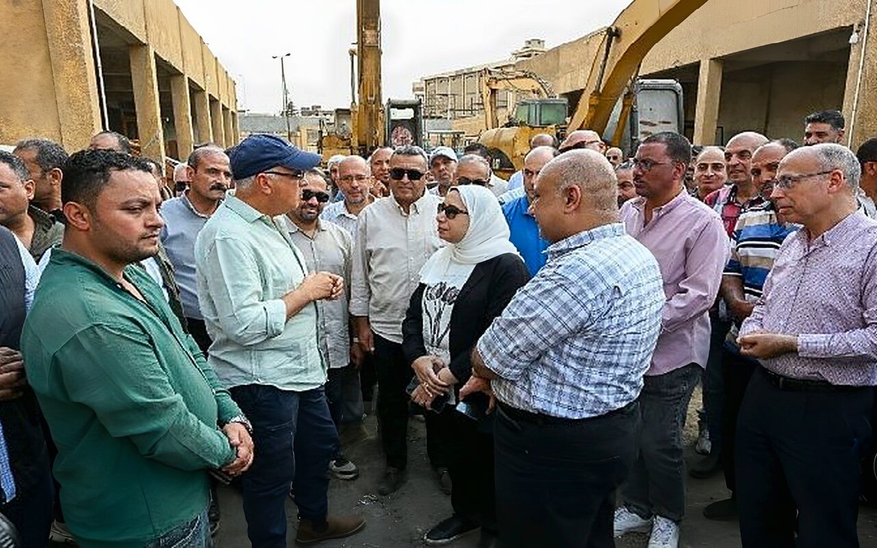 وزير الري ونائبة محافظ الشرقية يتفقدان مراكز الطوارئ بالزقازيق استعدادًا للشتاء