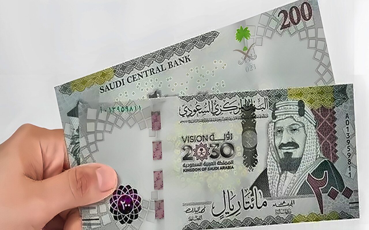 سعر الريال السعودي مقابل الجنيه المصري اليوم السبت 10 أكتوبر 2026 بيعًا وشراءً