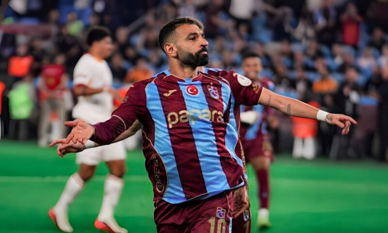 محمد صلاح ضمن التشكيل المثالي للجولة الأولى في دوري المؤتمر الأوروبي