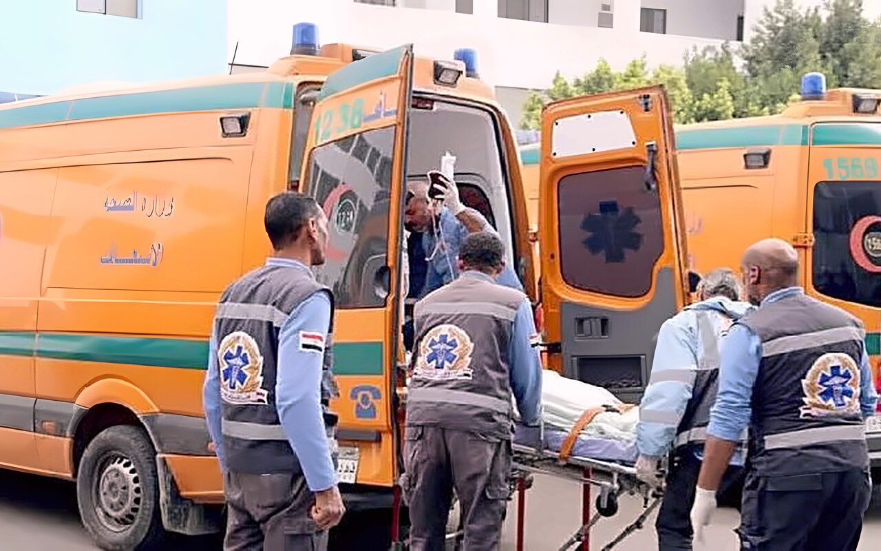 إصابة 5 أشخاص إثر تصادم ملاكي وميكروباص بالصحراوي الغربي بالمنيا