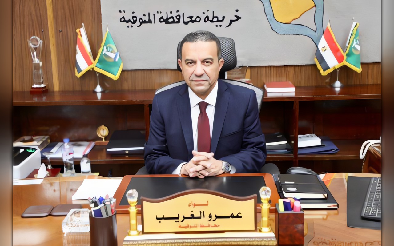 محافظ المنوفية يوجه بإزالة الإشغالات بمزلقان العبد بشبين الكوم