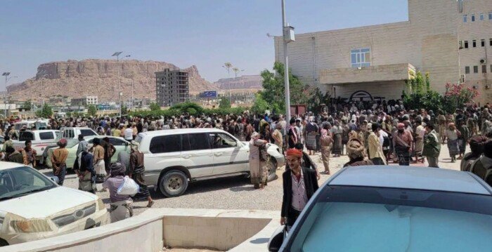 مجزرة في معسكر تدريب.. مقتل 53 يمنيًا وإصابة 200 في هجوم حوثي على «شبوة»