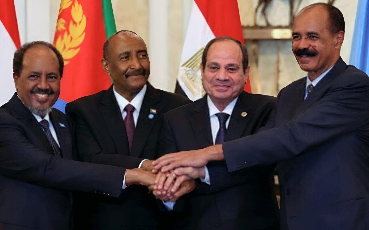 قمة العلمين تؤكد وحدة الصومال وترفض المساس بسيادته.. ماذا قالت عن «أرض الصومال»؟