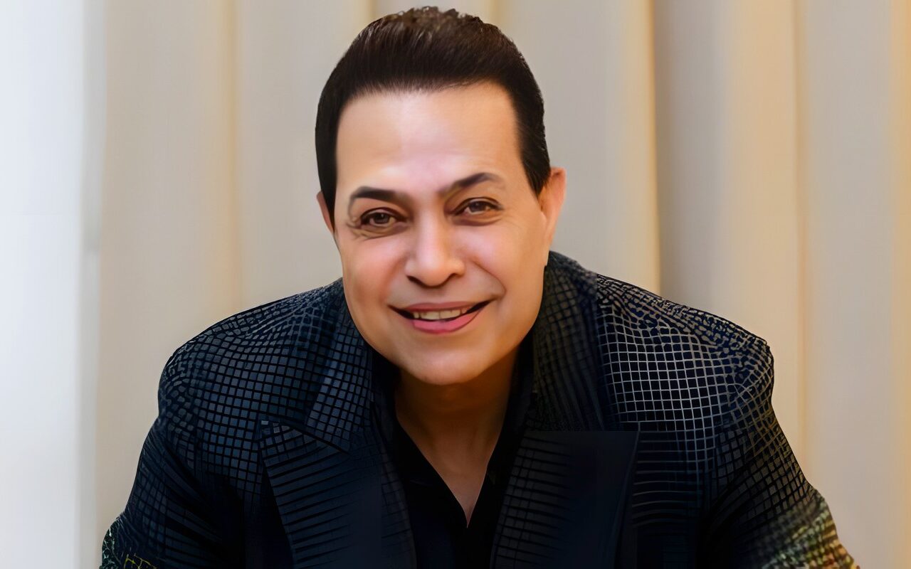 موعد ومكان صلاة جنازة شقيق حكيم