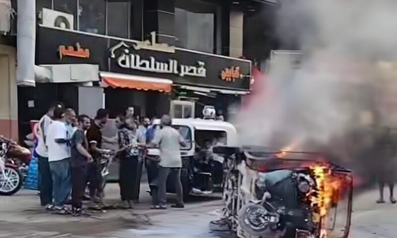 السيطرة على حريق «توك توك» في الخصوص بالقليوبية