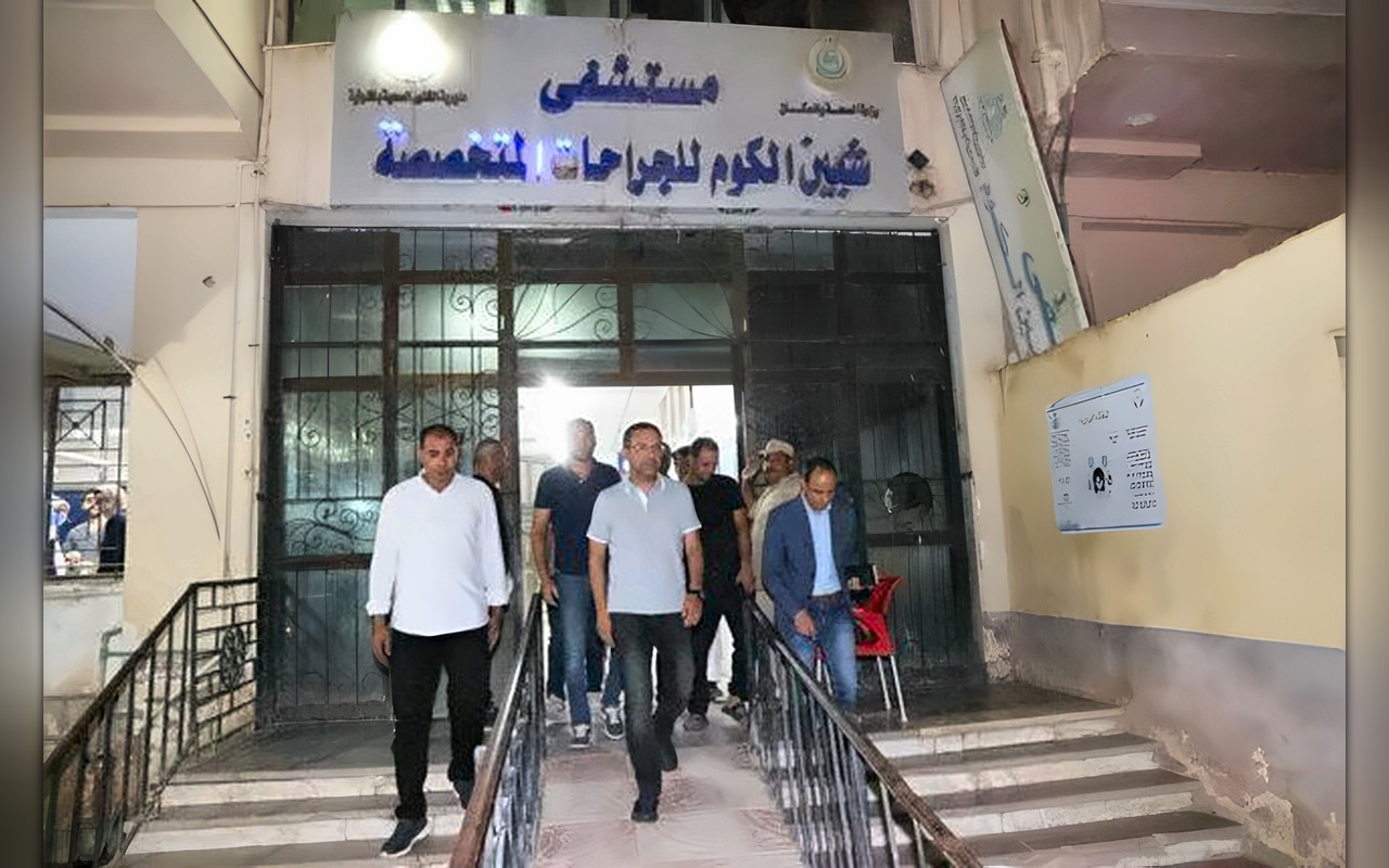 محافظ المنوفية يفاجئ مستشفى شبين الكوم للجراحات ويصرف 70 ألف جنيه مكافآت للأطقم الطبية