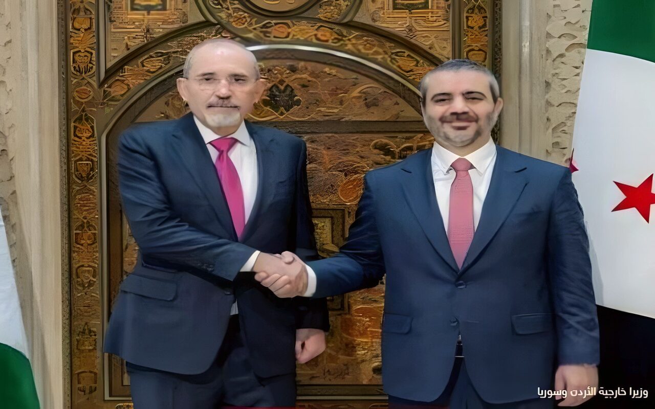 تحرك عاجل من الأردن وسوريا بعد تنفيذ ضربات جوية ضد مواقع داعش