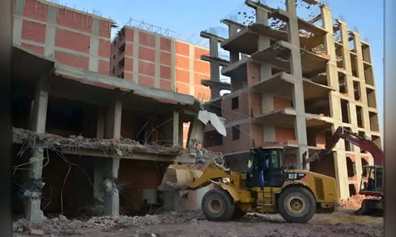 هاني شحاتة يكشف مفاجأة عن قانون التصالح: مفيد لغير المستفيدين بالعزب والنجوع