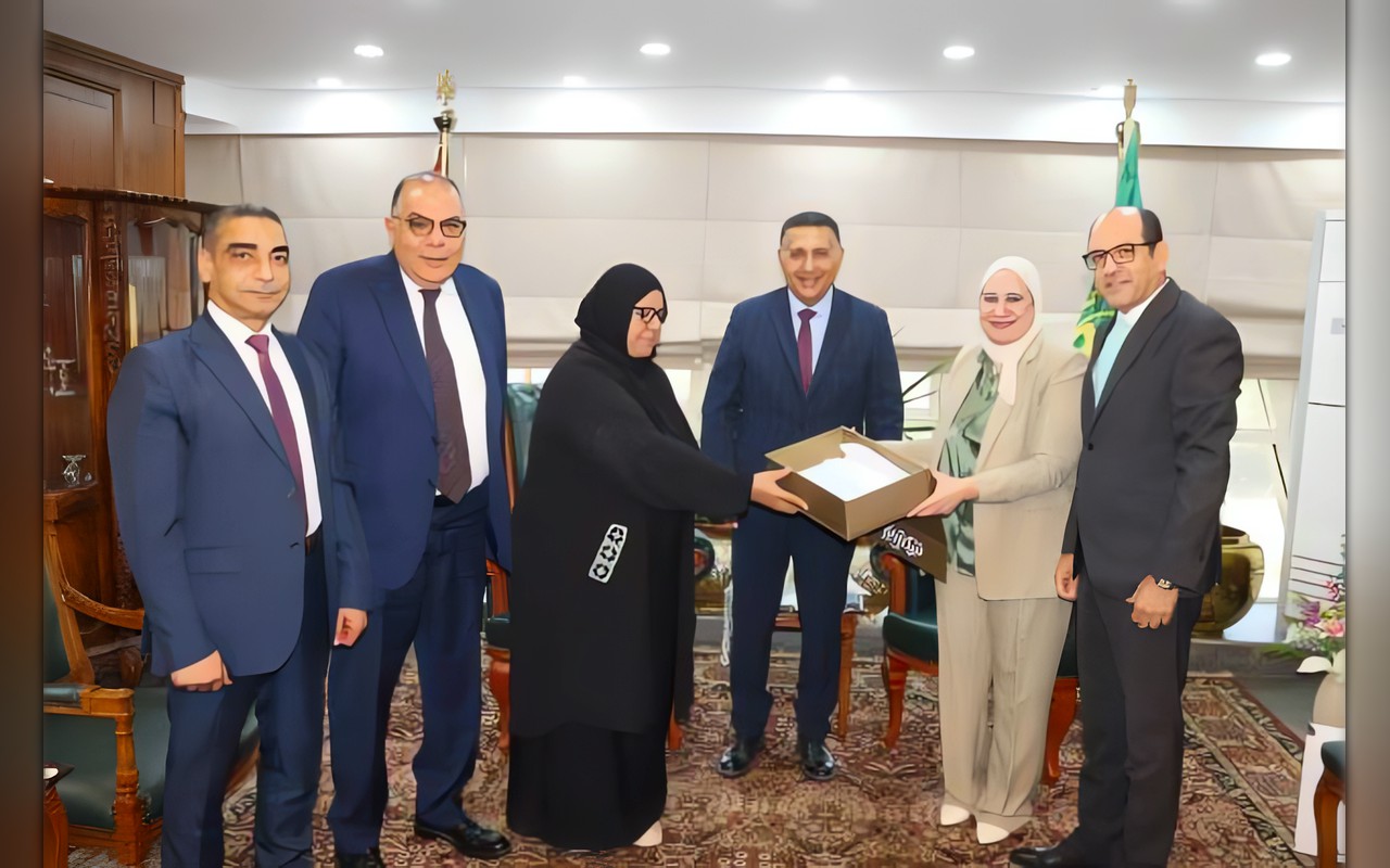 محافظ القليوبية يستقبل قيادات البنك الزراعي المصري لبحث دعم الأسر الأولى بالرعاية