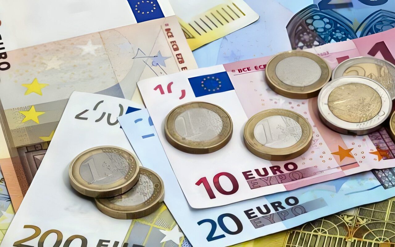 ارتفاع سعر اليورو اليوم الخميس مقابل الجنيه المصري.. وصل كام؟