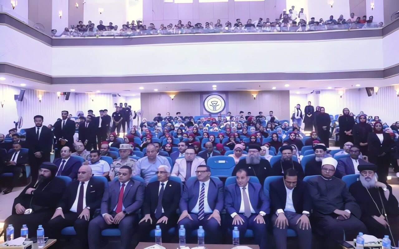 محافظ قنا يشهد ندوة «نصر أكتوبر.. إرادة صنعت المستحيل»