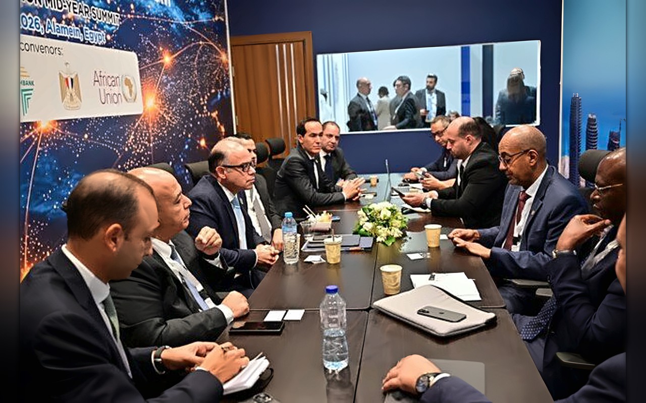 وزير الاستثمار ورئيس مجموعة بنك التجارة والتنمية الإفريقي يبحثان فرص الاستفادة من الأدوات التمويلية