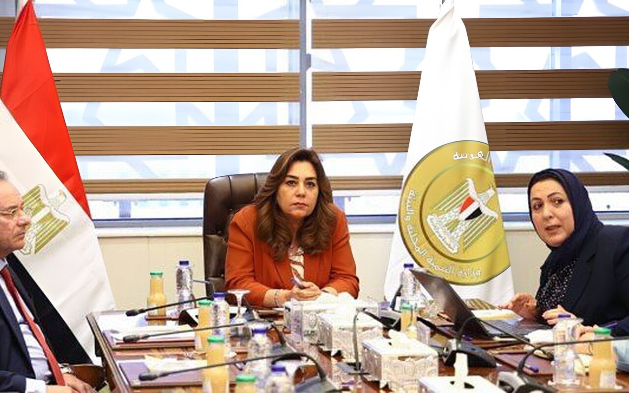 وزيرة البيئة تستعرض جهود مصر لحماية التنوع البيولوجي في قمة يريفان