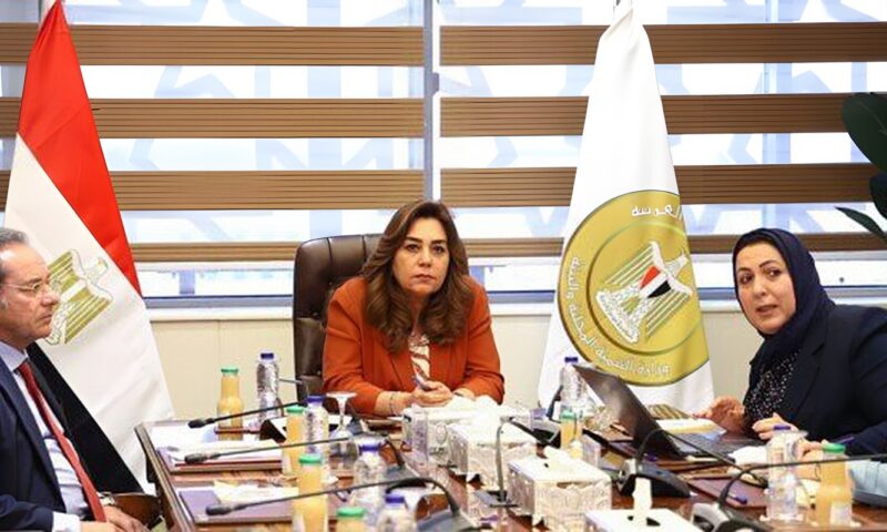وزيرة البيئة تستعرض جهود مصر لحماية التنوع البيولوجي في قمة يريفان