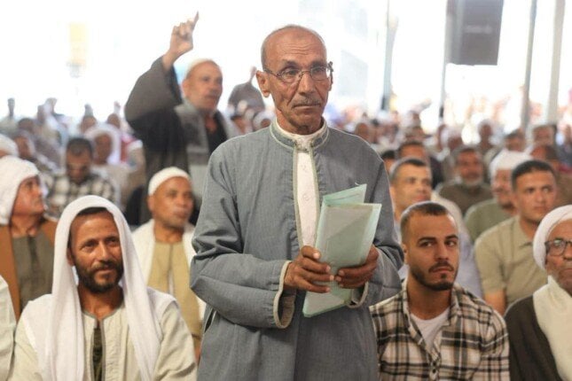 تيسيرات بنكية وكارت الفلاح.. مفاجآت سارّة لمستلمي عقود تقنين أراضي الدولة بالمنيا