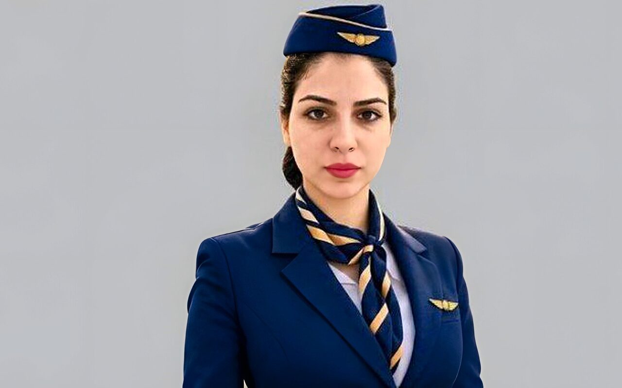 وزير الطيران يتابع وصول جثمان المضيفة عزة رمزي إلى مطار الإسكندرية