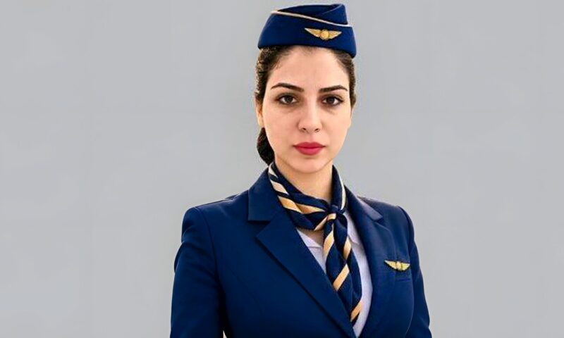 وزير الطيران يتابع وصول جثمان المضيفة عزة رمزي إلى مطار الإسكندرية