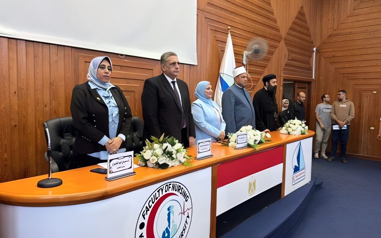 جامعة كفر الشيخ تنظم فعالية توعوية لدعم صحة الأسرة وتعزيز الوعي السكاني