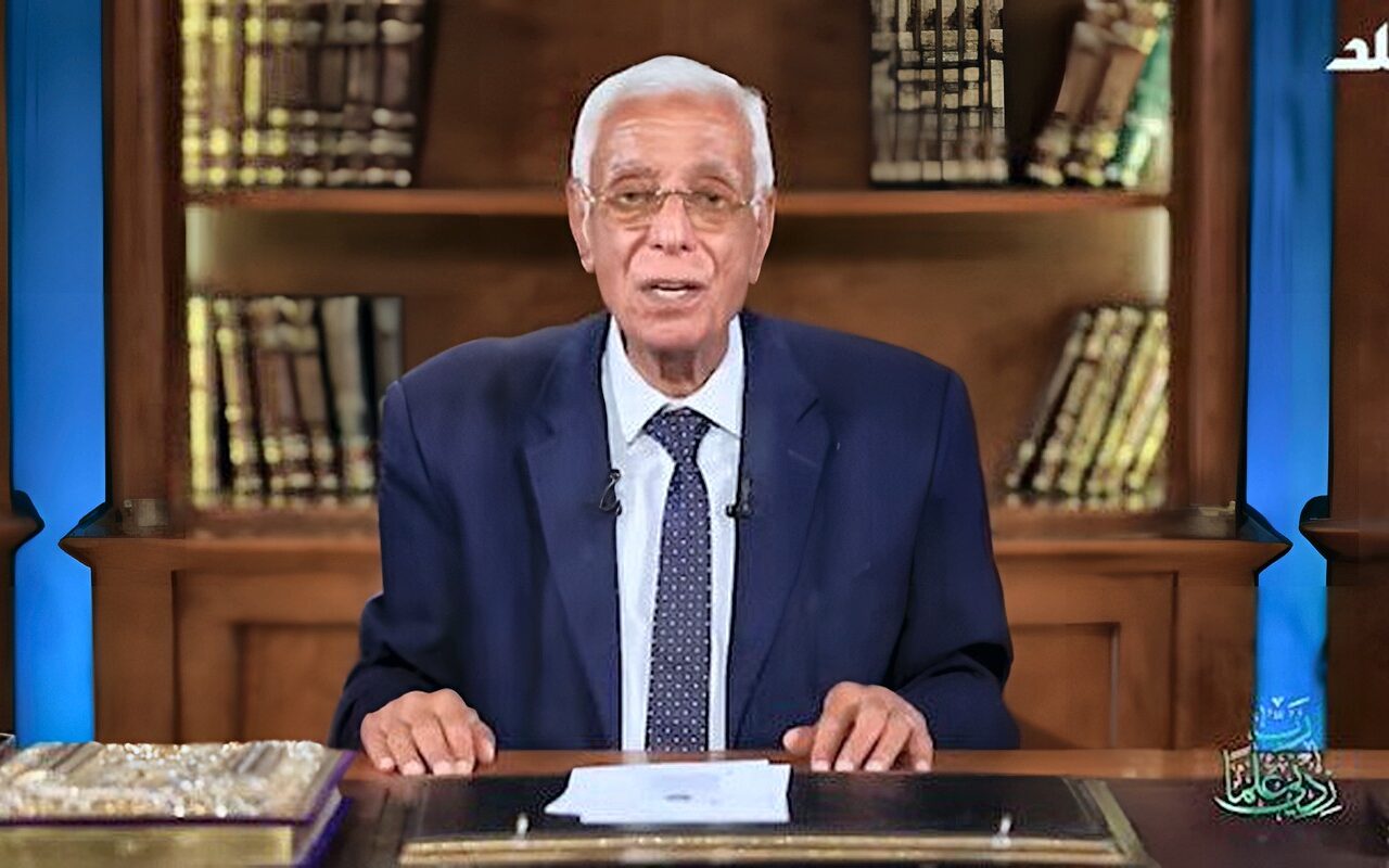 حسام موافي يحذر من التدخين: يهدد القلب ويرفع خطر انسداد الشرايين التاجية