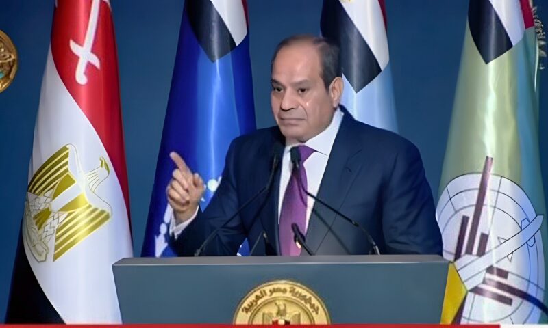 مصطفى بكري: السيسي نموذج للحاكم الوطني المتفاني.. وأنقذ الدولة وهويتها في لحظة فارقة