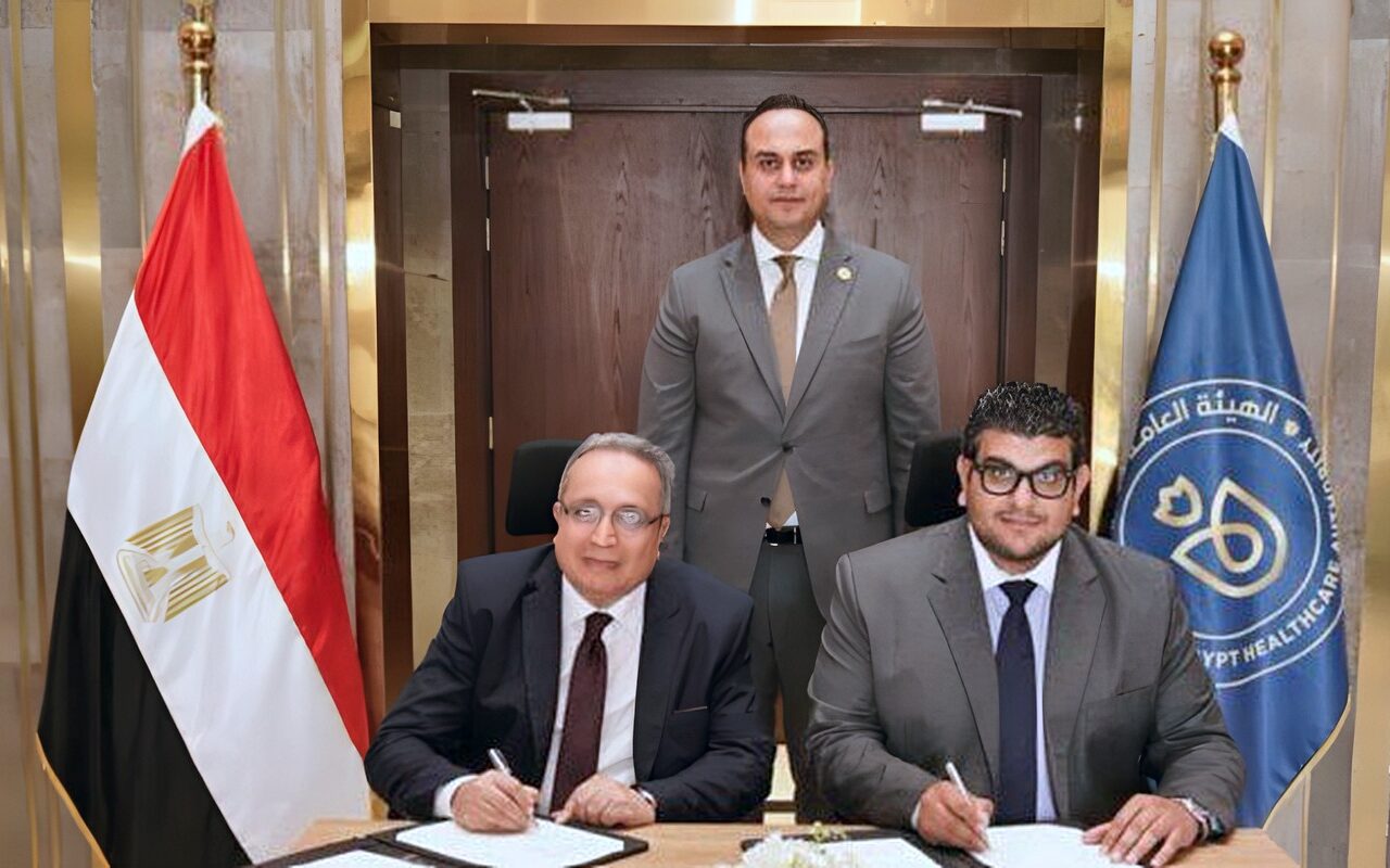 «الرعاية الصحية» و هيلث أرينا» توقعان بروتوكول تعاون لتوطين تقنيات الطباعة الحيوية والذكاء الاصطناعي