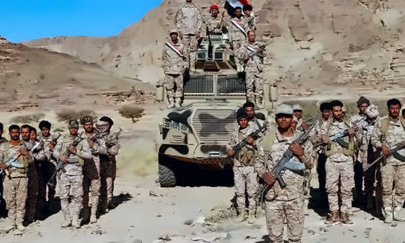 القوات الحكومية اليمنية تسيطر على لحج وتهاجم مواقع لمليشيا الحوثيين في صنعاء