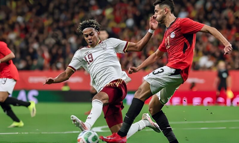 «دفعة قوية للفراعنة».. أحمد فتوح ينتظم في تدريبات منتخب مصر قبل مواجهة جنوب أفريقيا