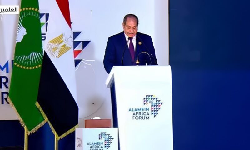 الرئيس السيسي: مصر تؤمن أن نهضة أفريقيا واستقرارها حق مشروع ينبغي التمسك به والحفاظ عليه