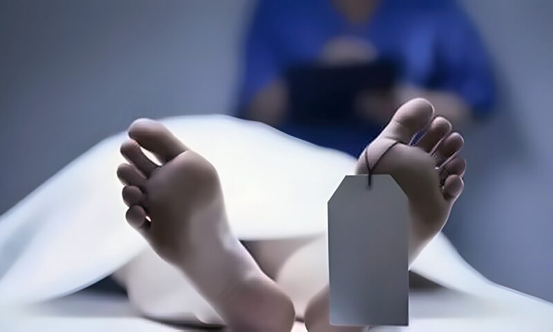 تحقيقات موسعة لكشف ملابسات العثور على جثة شاب داخل منزله بالعياط
