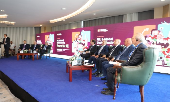 محافظ القاهرة: محو الأمية الإعلامية ضرورة لمواجهة الأخبار المضللة وتعزيز السلام بين الشعوب