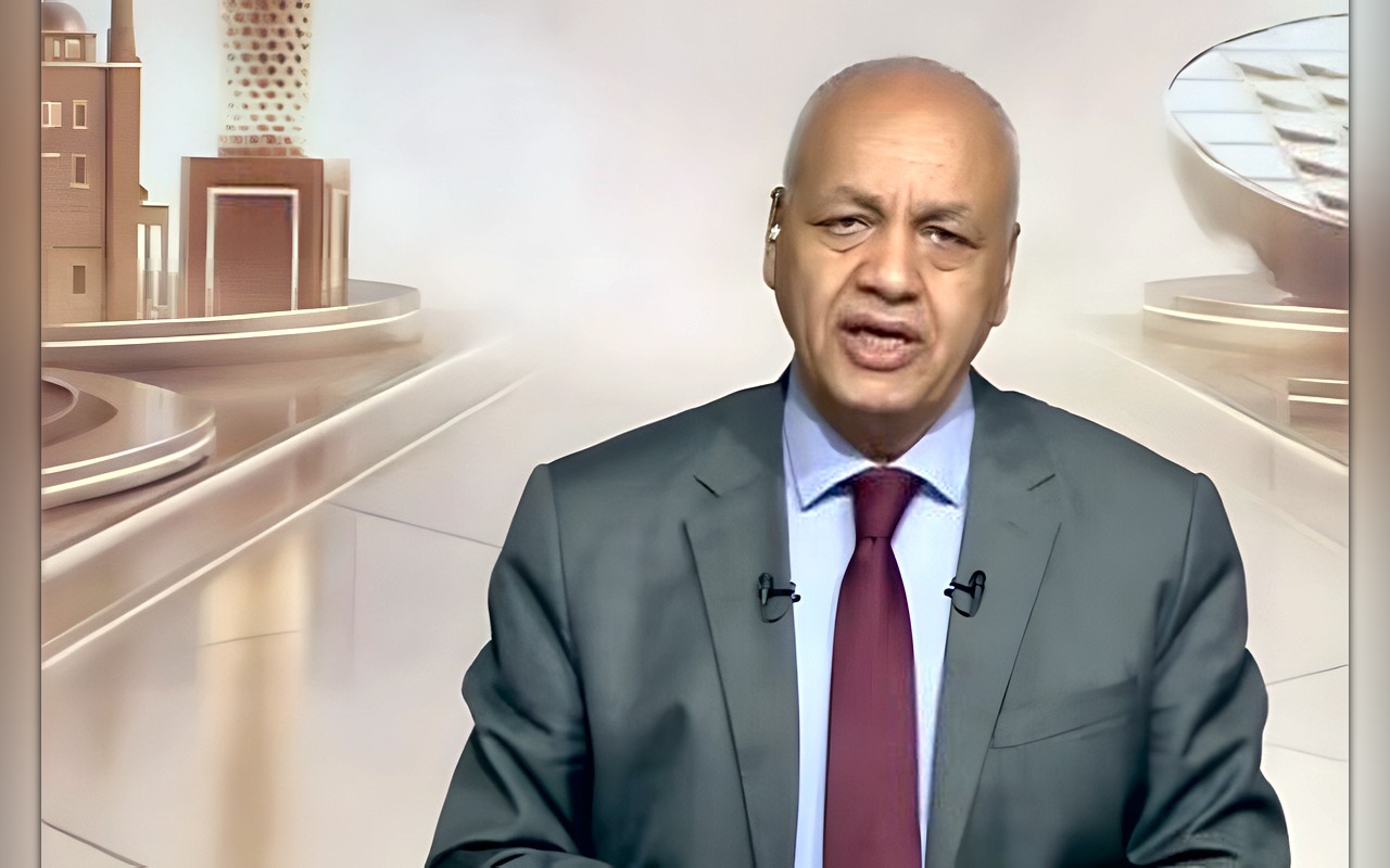 مصطفى بكري: تطورات المنطقة تنذر بتداعيات خطيرة على الأمن الإقليمي