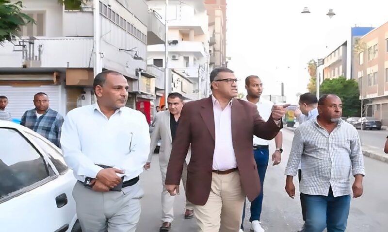 محافظ قنا يتفقد تطوير شارع الشنهورية.. صيانة ورفع كفاءة 3500 متر طولي من البلدورات والأرصفة