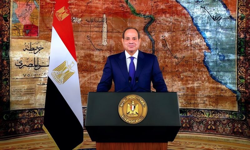 مصطفى بكري يوجه رسالة للرئيس السيسي: كمل مسيرتك والشعب صاحب القرار