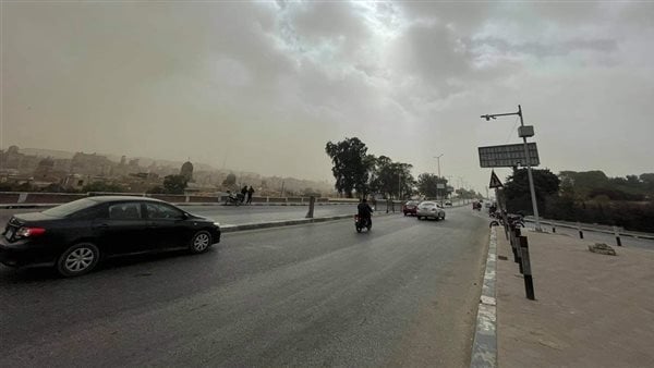 حالة الطقس اليوم السبت.. أجواء حارة وأمطار ورياح مثيرة للرمال والأتربة في هذه المناطق