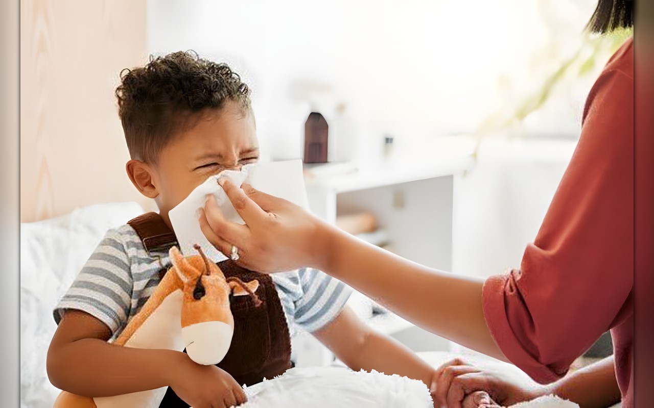 احذر سيلان الأنف عند الأطفال.. متى يكون خطيرًا؟