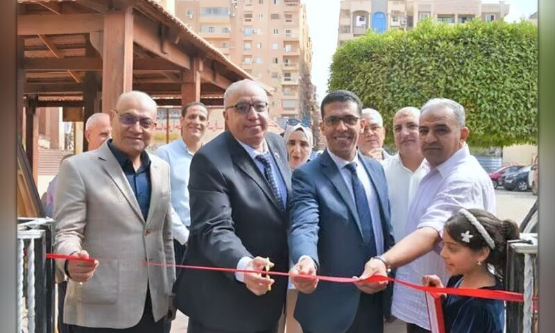 عميد تجارة طنطا يفتتح معرض الفنون التشكيلية لطلاب الكلية للعام الجامعي «2026 – 2027»