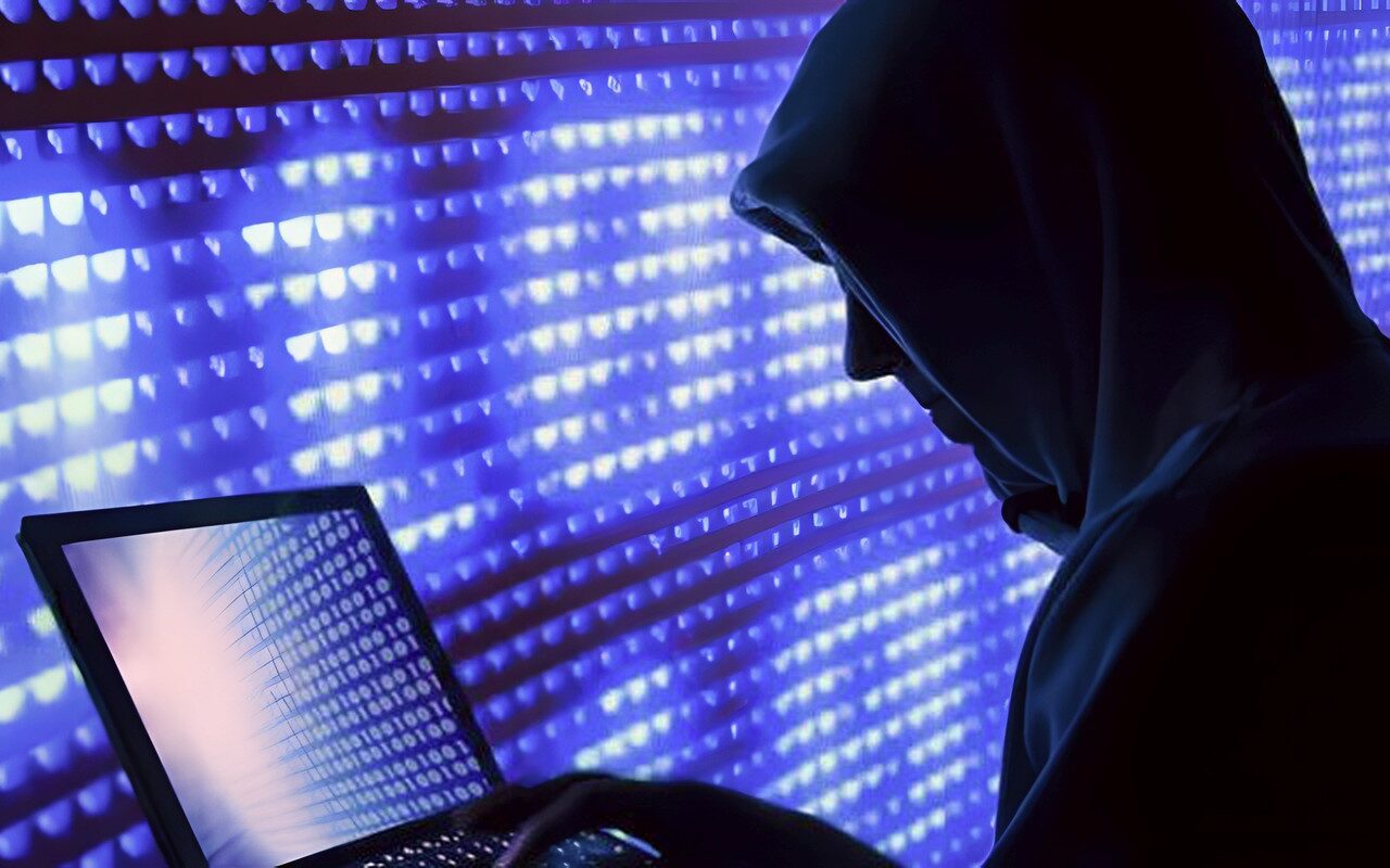 هجوم إلكتروني يستهدف شمال فرنسا وبيانات مئات الآلاف الأشخاص عرضة للاختراق