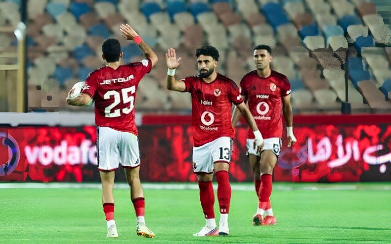 عاجل.. الأهلي بالزي الأحمر الكامل أمام الزمالك في القمة 133