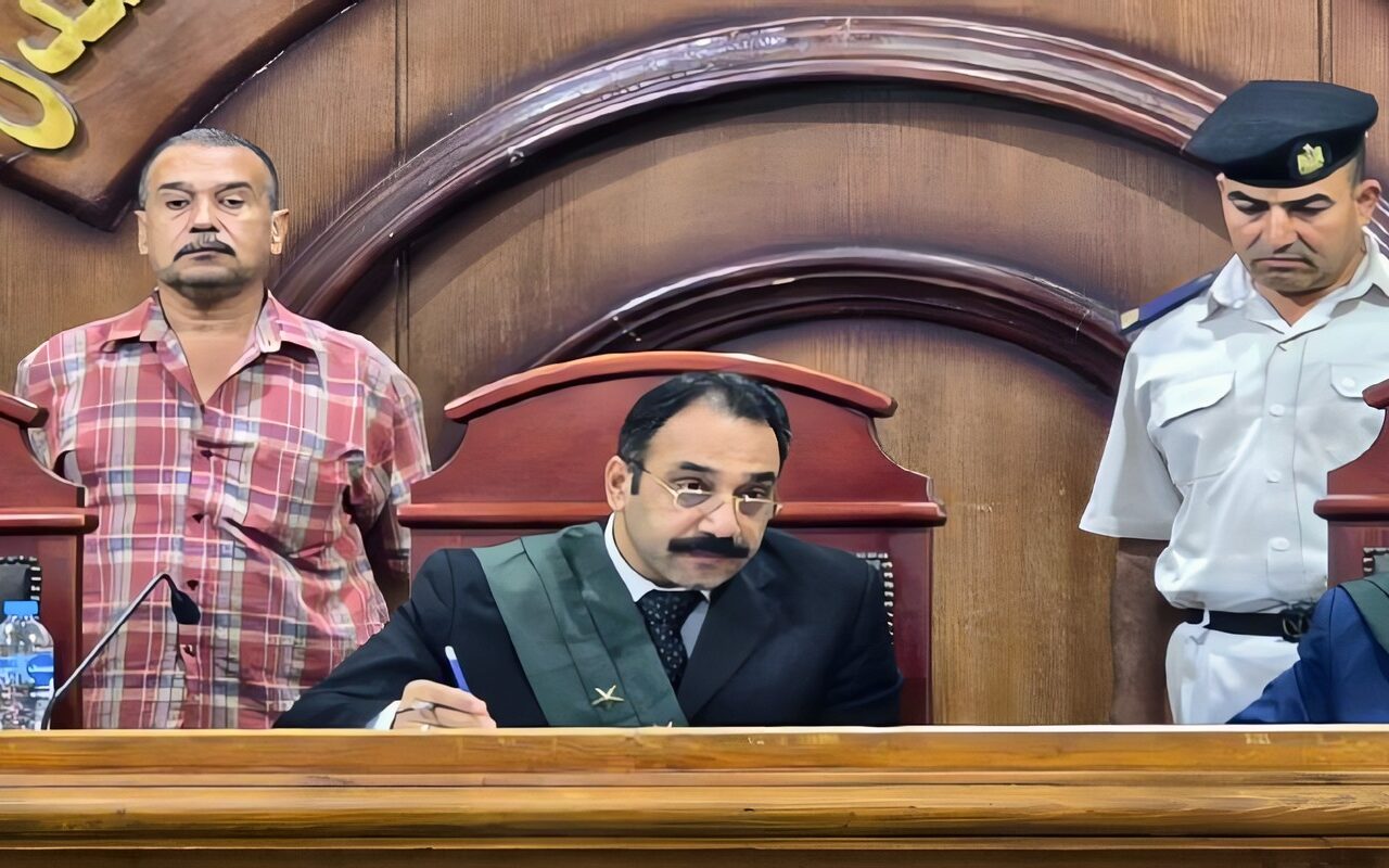 السجن 3 سنوات لسائق ابتز مواطناً بنشر صور خاصة لزوجته مقابل مبلغ مالي بالشرقية