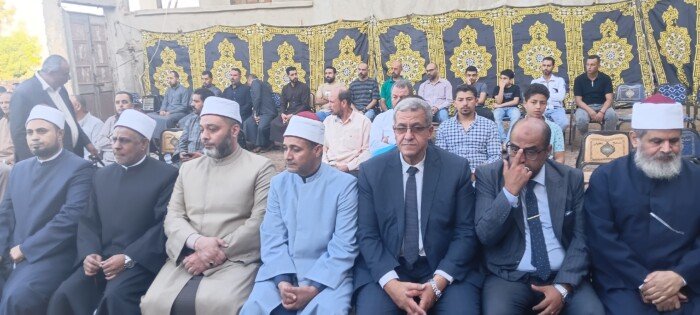 قيادات الأزهر الشريف تشيّع جنازة تلميذ معهد دنوشر بالمحلة وتواسي أسرته في مصابها الأليم