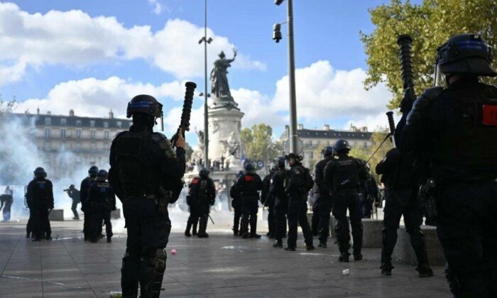الداخلية الفرنسية: اعتقال 2397 شخصاً خلال احتجاجات غلاء المعيشة