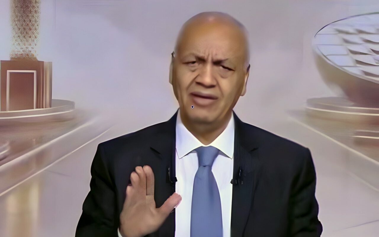 مصطفى بكري: القاهرة تقف إلى جانب الرياض.. وأزمة الثقة تعرقل الوساطة الإيرانية
