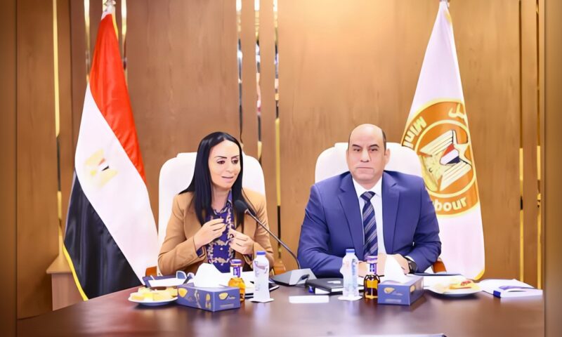 اجتماع حكومي لبحث مزايا تأمينية جديدة للعمالة غير المنتظمة وأصحاب المهن الحرة