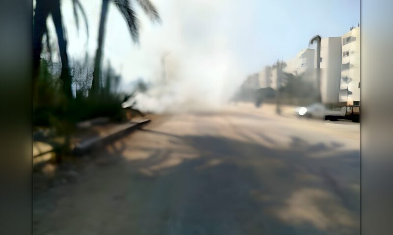 السيطرة على حريق مفاجئ بالطريق الزراعي في مغاغة شمال المنيا دون خسائر