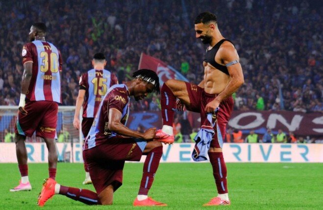 محمد صلاح يضيف الهدف الثاني لـ طرابزون سبور أمام كوبس في المؤتمر الأوروبي «فيديو»
