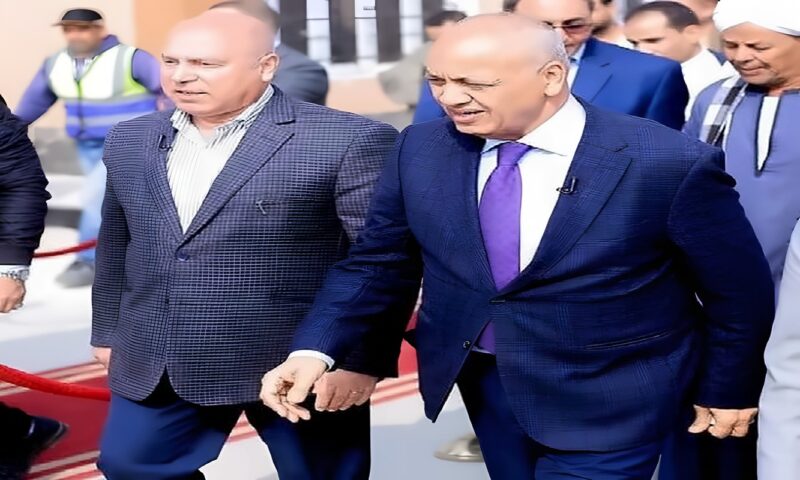 من شكوى «المعنا» إلى إنارة كباري قنا.. مصطفى بكري يطرح المشكلة ووزير النقل يوجّه بالتحرك الفوري